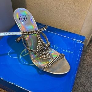I only wore them once for a party very pretty to use with a night dress.